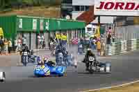 Vintage-motorcycle-club;eventdigitalimages;mallory-park;mallory-park-trackday-photographs;no-limits-trackdays;peter-wileman-photography;trackday-digital-images;trackday-photos;vmcc-festival-1000-bikes-photographs